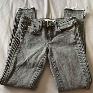 Tractr Girls’ Raw Hem Skinny Jeans